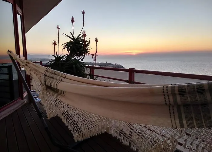 Apartment 2 Bed Flat - Sleeps 4 - Parking - Wifi